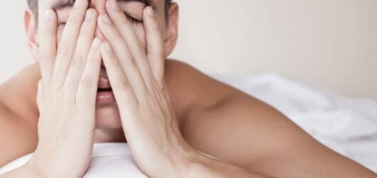 ¿Por Qué no Puedo Respirar por la Nariz Cuando Duermo? Respondemos con Ciencia